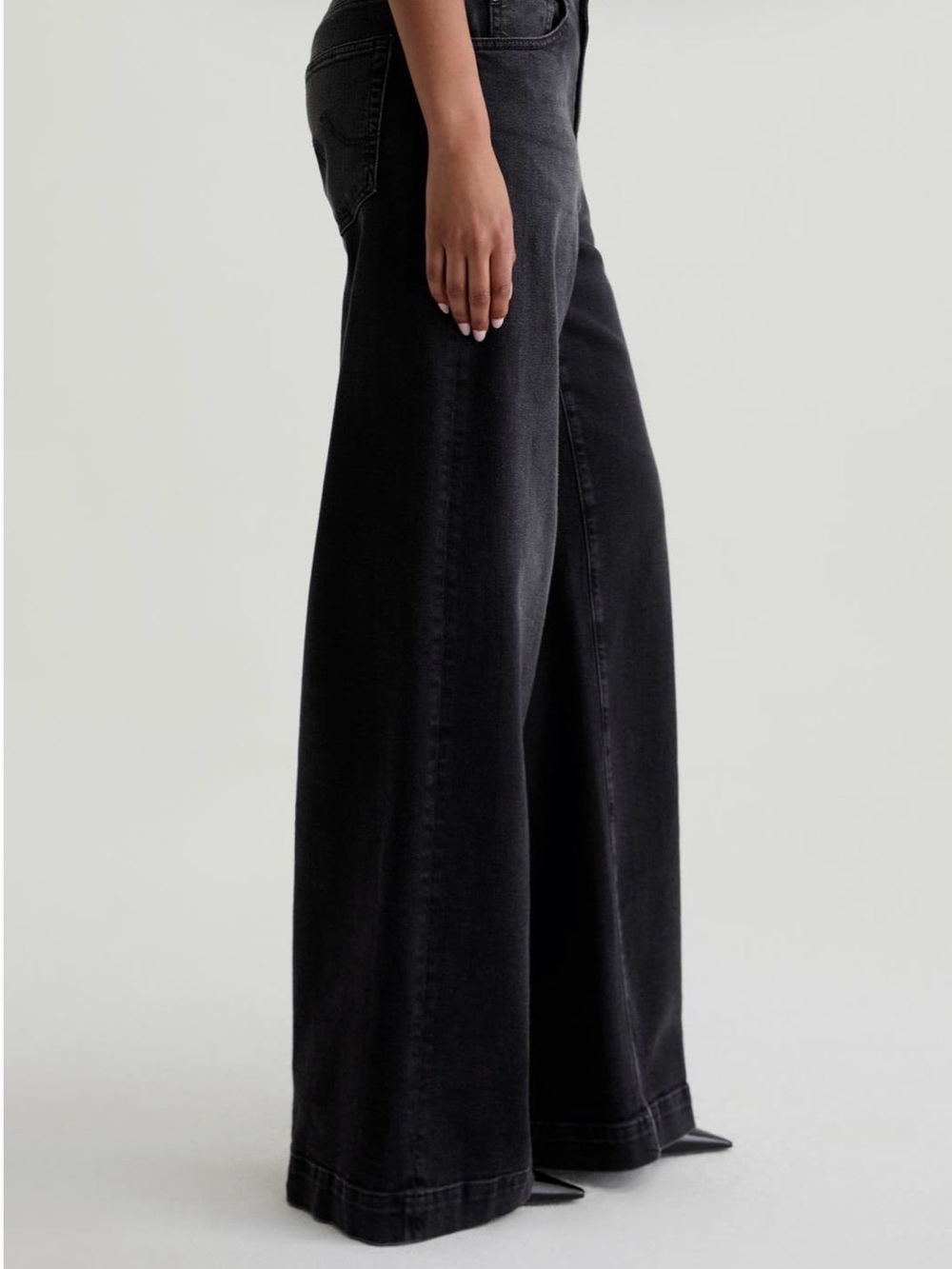NEW with TAGS - AG Adriano Goldschmied Wide-Leg High-Rise Jeans in Black
